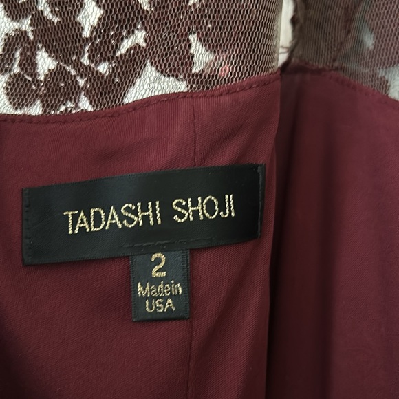 Sequined Tadashi Shoji Illusion Dress Size 2 Aubergine Cabernet Purple - Picture 5 of 5